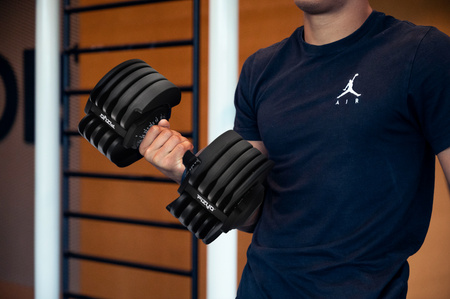 Hantel regulowany do ćwiczeń siłowych 24 kg